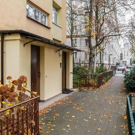 Monochrome Downtown * Warszawa